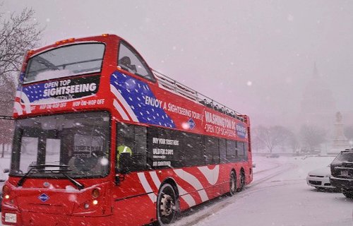 暴風(fēng)雪襲擊美國東海岸 積雪將達(dá)50厘米