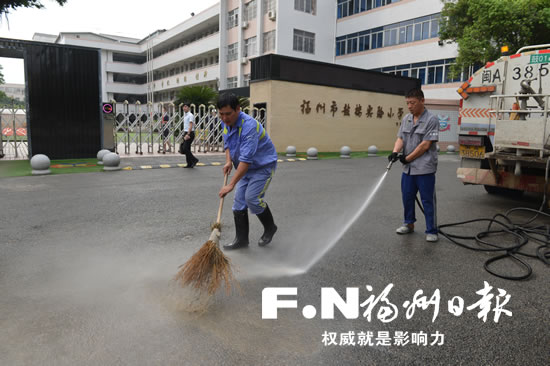 臺風“鲇魚”遠去　福州市絕大部分學?；謴蜕险n